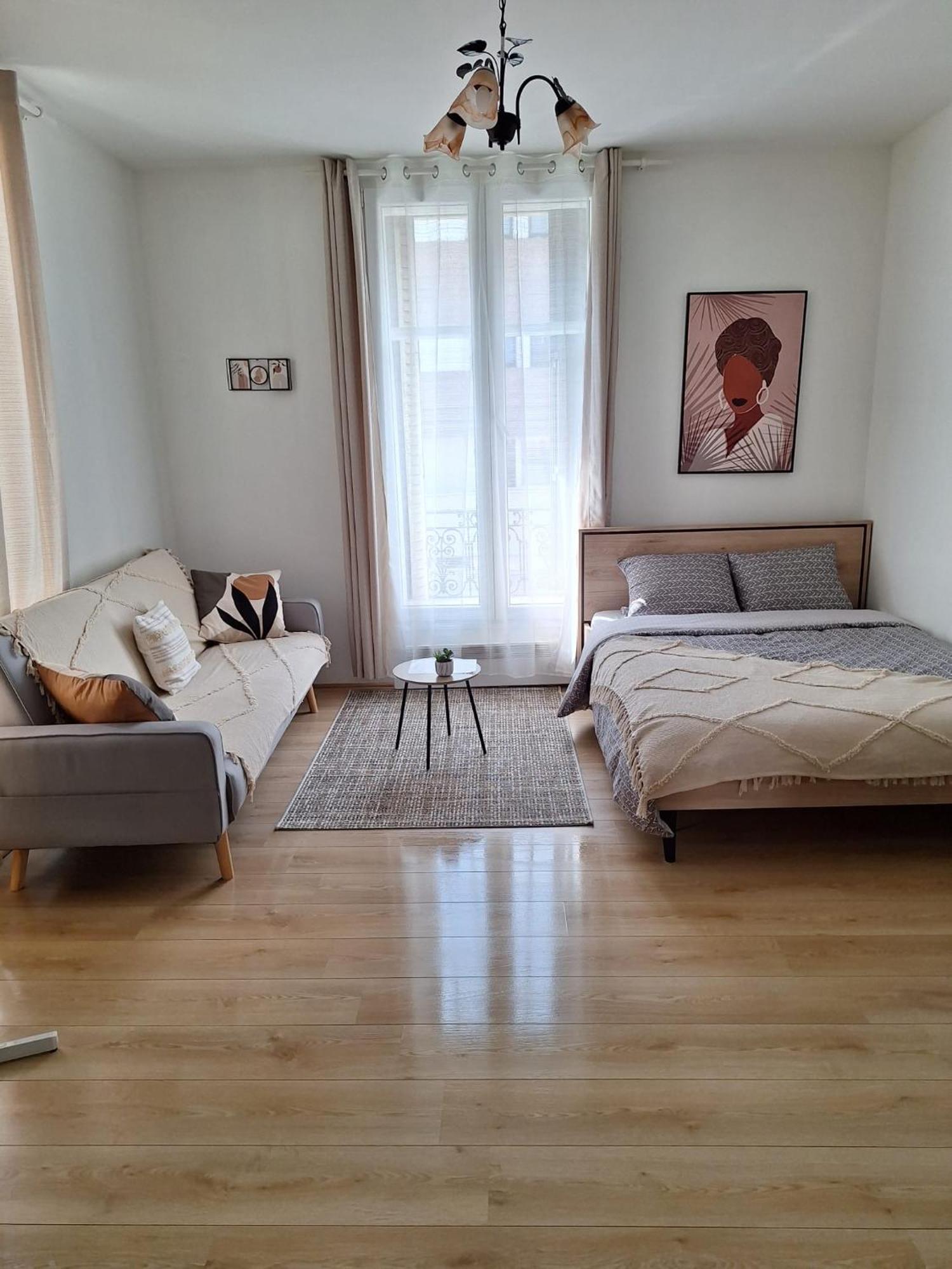 Du Village Apartment *